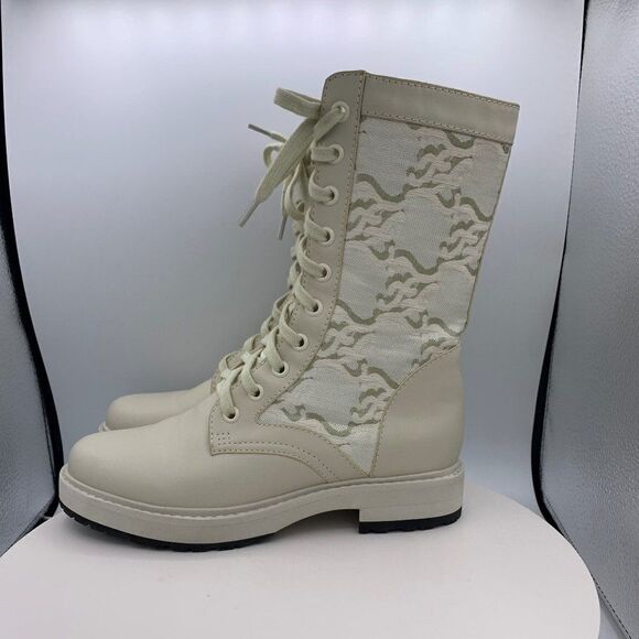Fendi biker/combat boot, off white, never worn, zipper close, leather, size 4 - Picture 1 of 16